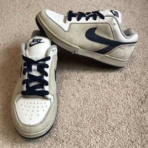 Nike Banger Skate Shoes 314235-042 men’s size 7.5 Blue/Grey/White